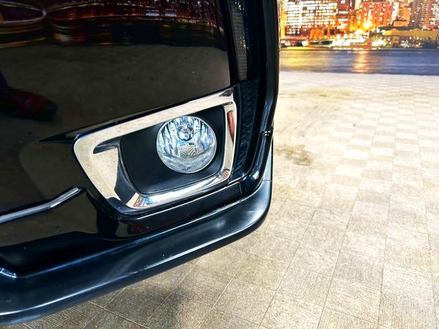 フォレスター ２．０ＸＴ　アイサイト　（禁煙車）（４ＷＤ）（黒本革シート）（レーダークルーズ）（カロッツェリア製ナビ）（ＳＴＩスポイラー）（バックカメラ）（ルーフレール）（シートヒーター）（パドルシフト）（ＥＴＣ）（純正１８インチＡＷ）（38枚目）