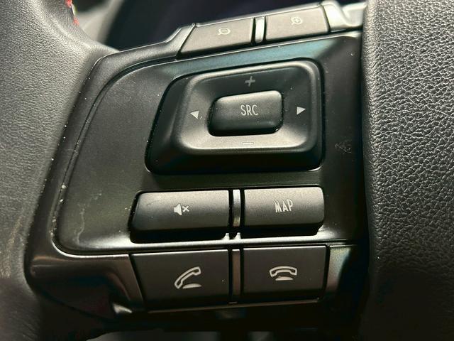 レヴォーグ １．６ＳＴＩスポーツアイサイト　アドバンスセーフティパッケージ（禁煙車）（４ＷＤ）（赤茶本革シート）（レーダークルーズ）（メーカーＳＤナビ）（ＳＴＩスポイラー）（ＳＴＩマフラー）（ターボ）（ＢＳＭ）（ＥＴＣ）（純正１８インチＡＷ）（29枚目）