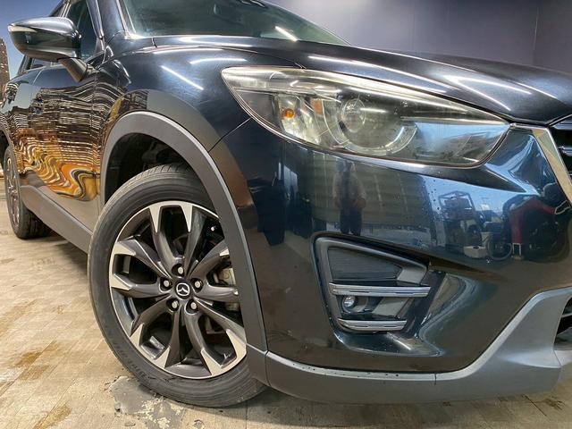 ＣＸ－５ ＸＤ　Ｌパッケージ　（禁煙車）（後期型）（メーカーＳＤナビ）（黒本革）（バック＆サイドカメラ）（レーダークルーズコントロール）（ＬＥＤヘッドライト）（パワーシート）（ＢＯＳＥスピーカー）（ＥＴＣ）（純正１９インチＡＷ）（31枚目）