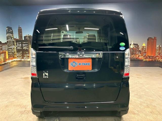 N-BOX G (禁煙車)(両側スライドドア)(カロッツェリア製SDナビ)(チップアップシート)(バックカメラ)(スマートキー&プッシュスタート)(電動格納ミラー)(ABS)(純正13インチSW)(17枚目)