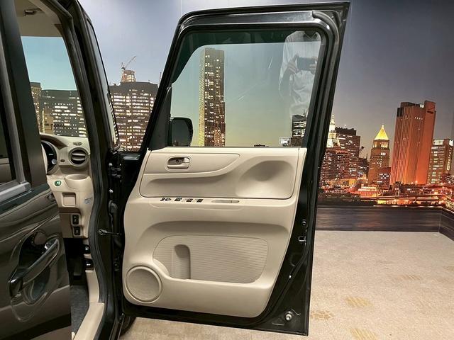 N-BOX G (禁煙車)(両側スライドドア)(カロッツェリア製SDナビ)(チップアップシート)(バックカメラ)(スマートキー&プッシュスタート)(電動格納ミラー)(ABS)(純正13インチSW)(30枚目)