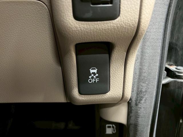 N-BOX G (禁煙車)(両側スライドドア)(カロッツェリア製SDナビ)(チップアップシート)(バックカメラ)(スマートキー&プッシュスタート)(電動格納ミラー)(ABS)(純正13インチSW)(42枚目)