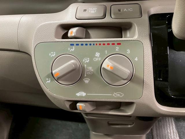 N-BOX G (禁煙車)(両側スライドドア)(カロッツェリア製SDナビ)(チップアップシート)(バックカメラ)(スマートキー&プッシュスタート)(電動格納ミラー)(ABS)(純正13インチSW)(44枚目)