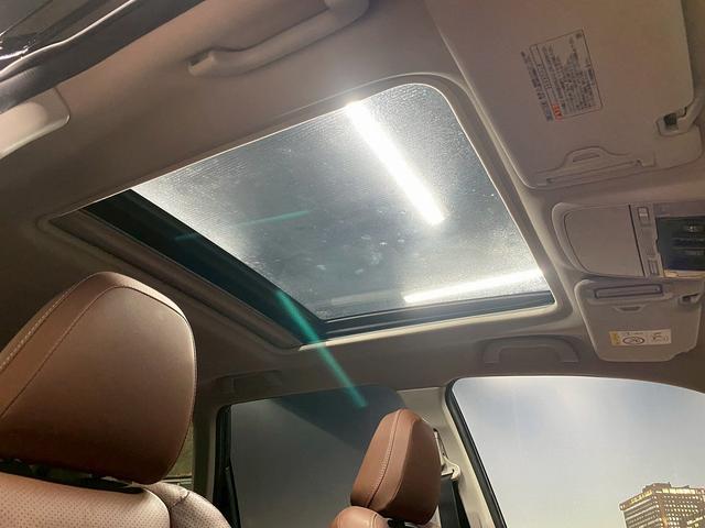 フォレスター アドバンス (禁煙車)(茶本革)(サンルーフ)(純正ナビ)(アイサイト)(フトント/サイド/バックカメラ)(クリアランスソナー)(メモリ付パワーシート)(パワーバックドア)(ETC)(純正18インチAW)(6枚目)