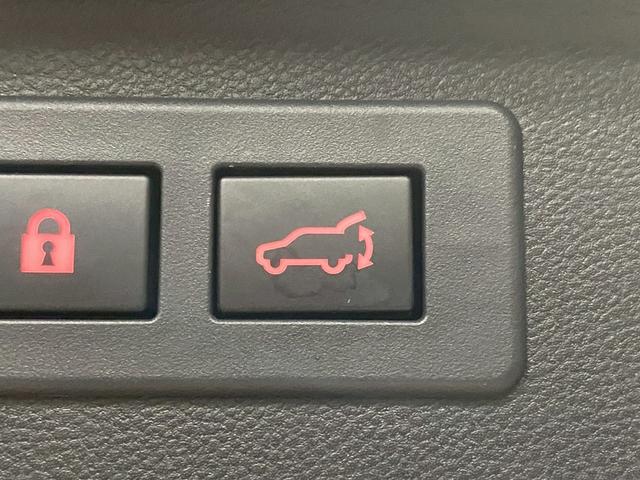 フォレスター アドバンス (禁煙車)(茶本革)(サンルーフ)(純正ナビ)(アイサイト)(フトント/サイド/バックカメラ)(クリアランスソナー)(メモリ付パワーシート)(パワーバックドア)(ETC)(純正18インチAW)(17枚目)