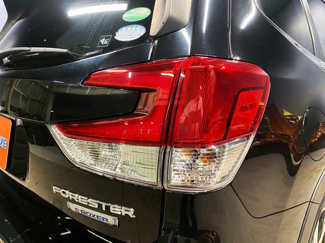フォレスター アドバンス (禁煙車)(茶本革)(サンルーフ)(純正ナビ)(アイサイト)(フトント/サイド/バックカメラ)(クリアランスソナー)(メモリ付パワーシート)(パワーバックドア)(ETC)(純正18インチAW)(43枚目)
