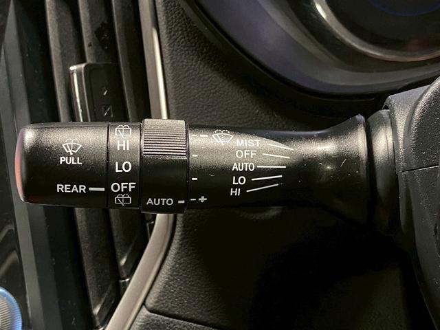 フォレスター アドバンス (禁煙車)(茶本革)(サンルーフ)(純正ナビ)(アイサイト)(フトント/サイド/バックカメラ)(クリアランスソナー)(メモリ付パワーシート)(パワーバックドア)(ETC)(純正18インチAW)(52枚目)