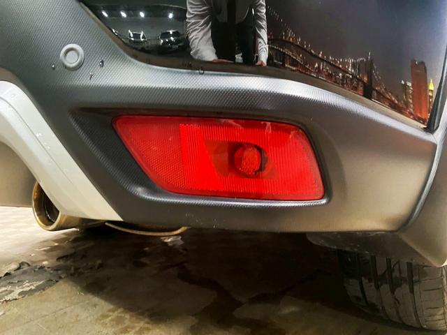 フォレスター アドバンス (禁煙車)(茶本革)(サンルーフ)(純正ナビ)(アイサイト)(フトント/サイド/バックカメラ)(クリアランスソナー)(メモリ付パワーシート)(パワーバックドア)(ETC)(純正18インチAW)(61枚目)