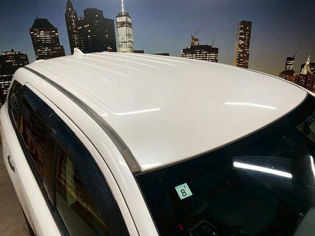 アウトランダーPHEV Gナビパッケージ (禁煙車)(後期型)(4WD)(黒半革)(純正SDナビ)(バックカメラ)(LEDヘッドライト)(クリアランスソナー)(パドルシフト)(パワーシート)(シートヒーター)(ETC)(純正18インチAW)(56枚目)