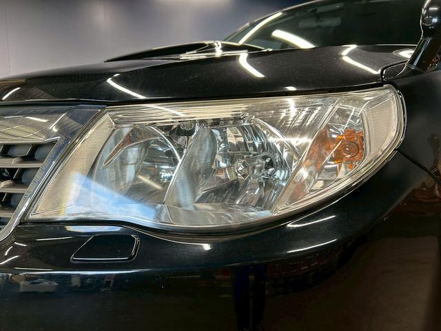フォレスター 2.0XT (禁煙車)(5速MT)(タイミングベルト交換済み)(4WD)(クルコン)(HIDヘッドライト)(パワーシート)(フルフラット)(シートヒーター)(フロント&リアフォグランプ)(純正17インチAW)(14枚目)