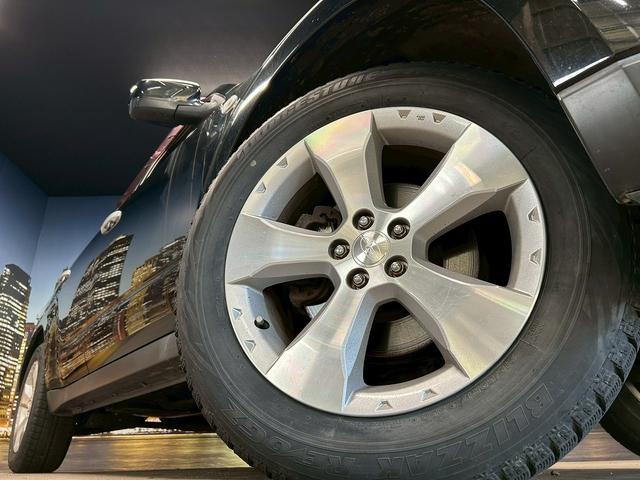 フォレスター 2.0XT (禁煙車)(5速MT)(タイミングベルト交換済み)(4WD)(クルコン)(HIDヘッドライト)(パワーシート)(フルフラット)(シートヒーター)(フロント&リアフォグランプ)(純正17インチAW)(15枚目)