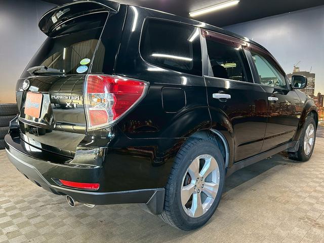 フォレスター 2.0XT (禁煙車)(5速MT)(タイミングベルト交換済み)(4WD)(クルコン)(HIDヘッドライト)(パワーシート)(フルフラット)(シートヒーター)(フロント&リアフォグランプ)(純正17インチAW)(19枚目)