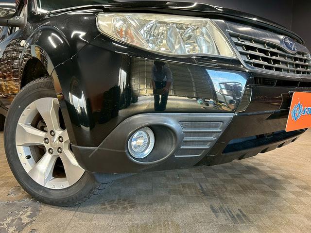フォレスター 2.0XT (禁煙車)(5速MT)(タイミングベルト交換済み)(4WD)(クルコン)(HIDヘッドライト)(パワーシート)(フルフラット)(シートヒーター)(フロント&リアフォグランプ)(純正17インチAW)(61枚目)