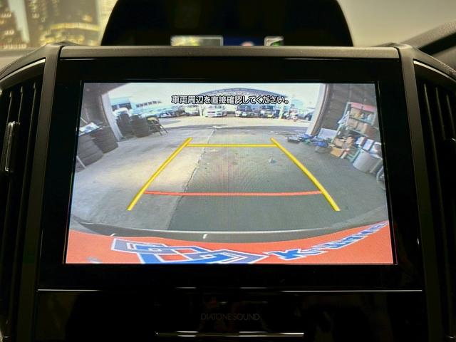 フォレスター プレミアム (禁煙車)(4WD)(半黒革)(メーカーSDナビ)(バック&サイドカメラ)(レーダークルーズコントロール)(パドルシフト)(パワーシート)(シートヒーター)(フルフラット)(純正18インチナビ)(7枚目)