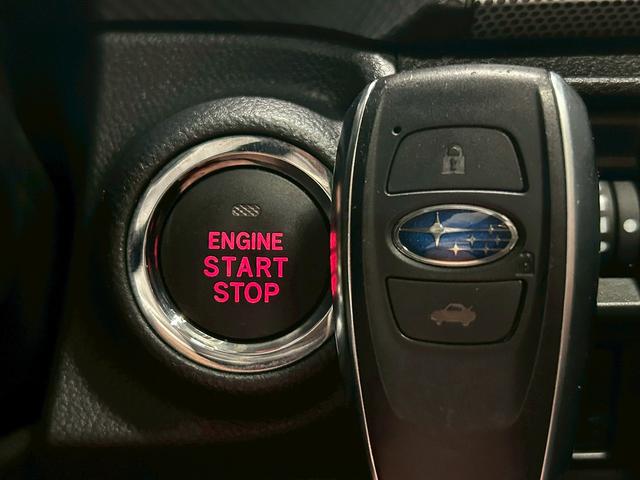 フォレスター プレミアム (禁煙車)(4WD)(半黒革)(メーカーSDナビ)(バック&サイドカメラ)(レーダークルーズコントロール)(パドルシフト)(パワーシート)(シートヒーター)(フルフラット)(純正18インチナビ)(18枚目)