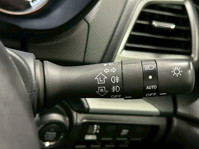 フォレスター プレミアム (禁煙車)(4WD)(半黒革)(メーカーSDナビ)(バック&サイドカメラ)(レーダークルーズコントロール)(パドルシフト)(パワーシート)(シートヒーター)(フルフラット)(純正18インチナビ)(30枚目)