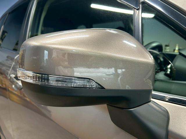 フォレスター プレミアム (禁煙車)(4WD)(半黒革)(メーカーSDナビ)(バック&サイドカメラ)(レーダークルーズコントロール)(パドルシフト)(パワーシート)(シートヒーター)(フルフラット)(純正18インチナビ)(44枚目)