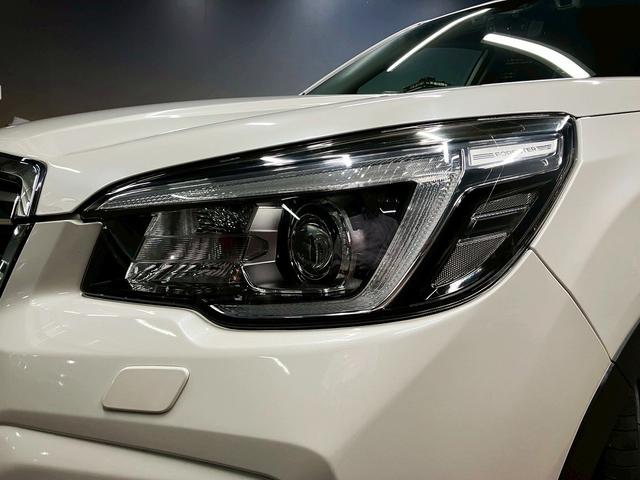 フォレスター アドバンス (禁煙車)(黒本革)(4WD)(メーカーSDナビ)(バック&サイド&フロントカメラ)(LEDヘッドライト)(ルーフレール)(シートヒーター)(ステアリングヒーター)(パワーシート)(純正18インチAW(20枚目)