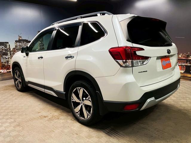 フォレスター アドバンス (禁煙車)(黒本革)(4WD)(メーカーSDナビ)(バック&サイド&フロントカメラ)(LEDヘッドライト)(ルーフレール)(シートヒーター)(ステアリングヒーター)(パワーシート)(純正18インチAW(27枚目)