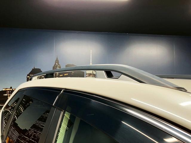 フォレスター アドバンス (禁煙車)(黒本革)(4WD)(メーカーSDナビ)(バック&サイド&フロントカメラ)(LEDヘッドライト)(ルーフレール)(シートヒーター)(ステアリングヒーター)(パワーシート)(純正18インチAW(29枚目)