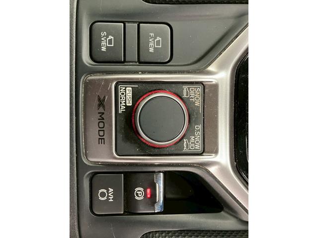 フォレスター アドバンス (禁煙車)(黒本革)(4WD)(メーカーSDナビ)(バック&サイド&フロントカメラ)(LEDヘッドライト)(ルーフレール)(シートヒーター)(ステアリングヒーター)(パワーシート)(純正18インチAW(43枚目)