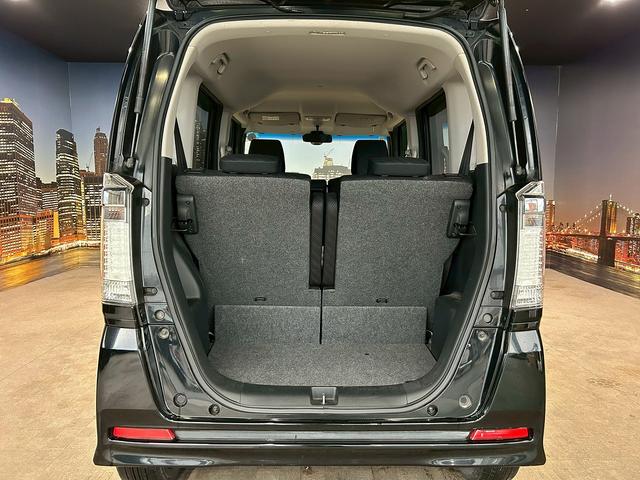 N-BOXカスタム G・ターボAパッケージ (禁煙車)(両側パワースライドドア)(ターボ)(クルコン)(ケンウッドメモリナビ)(バックカメラ)(チップアップシート)(HIDヘッドライト)(プッシュスタート&スマートキー)(純正15インチAW(11枚目)