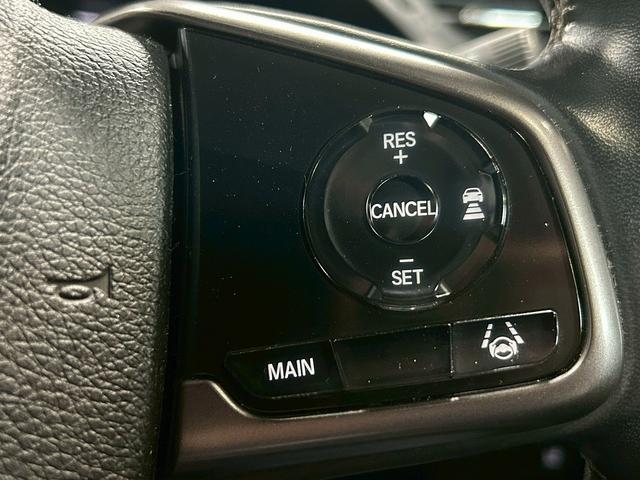 シビック ハッチバック (禁煙車)(6速MT)(黒半革)(ホンダセンシング)(純正SDナビ)(LEDヘッドライト)(フロントフォグ)(バックカメラ)(プッシュスタート&スマートキー)(パワーシート)(純正18インチAW)(9枚目)