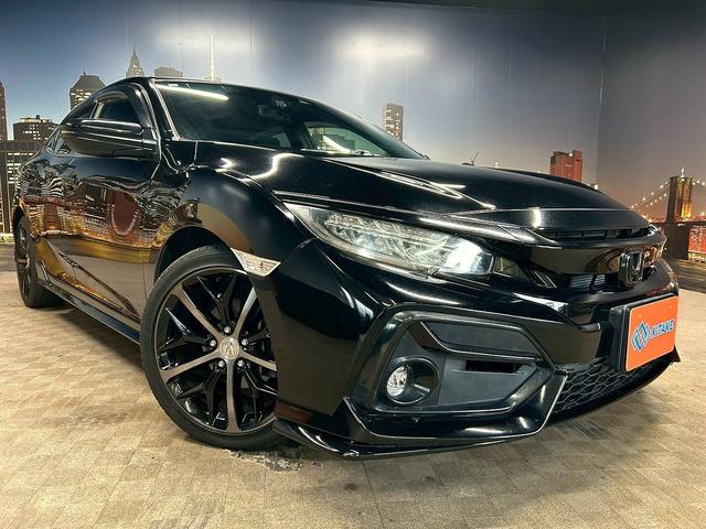 シビック ハッチバック (禁煙車)(6速MT)(黒半革)(ホンダセンシング)(純正SDナビ)(LEDヘッドライト)(フロントフォグ)(バックカメラ)(プッシュスタート&スマートキー)(パワーシート)(純正18インチAW)(19枚目)