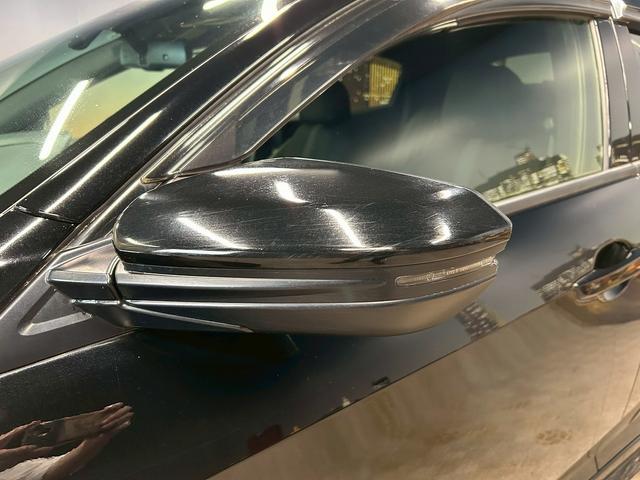 シビック ハッチバック (禁煙車)(6速MT)(黒半革)(ホンダセンシング)(純正SDナビ)(LEDヘッドライト)(フロントフォグ)(バックカメラ)(プッシュスタート&スマートキー)(パワーシート)(純正18インチAW)(48枚目)