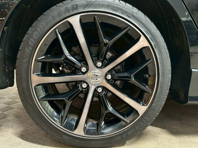 シビック ハッチバック (禁煙車)(6速MT)(黒半革)(ホンダセンシング)(純正SDナビ)(LEDヘッドライト)(フロントフォグ)(バックカメラ)(プッシュスタート&スマートキー)(パワーシート)(純正18インチAW)(54枚目)