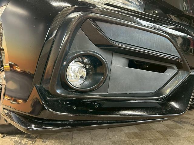 シビック ハッチバック (禁煙車)(6速MT)(黒半革)(ホンダセンシング)(純正SDナビ)(LEDヘッドライト)(フロントフォグ)(バックカメラ)(プッシュスタート&スマートキー)(パワーシート)(純正18インチAW)(55枚目)