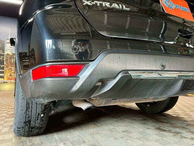 エクストレイル 20Xi (禁煙車)(4WD)(全周囲カメラ)(純正SDナビ)(LEDヘッドライト)(アイドリングストップ)(プッシュスタート&スマートキー)(デジタルインナーミラー)(フルフラット)(純正18インチAW)(39枚目)