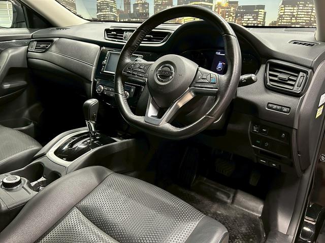 エクストレイル 20Xi (禁煙車)(4WD)(全周囲カメラ)(純正SDナビ)(LEDヘッドライト)(アイドリングストップ)(プッシュスタート&スマートキー)(デジタルインナーミラー)(フルフラット)(純正18インチAW)(46枚目)