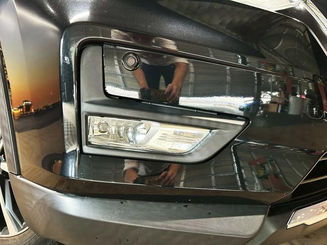 エクストレイル 20Xi (禁煙車)(4WD)(全周囲カメラ)(純正SDナビ)(LEDヘッドライト)(アイドリングストップ)(プッシュスタート&スマートキー)(デジタルインナーミラー)(フルフラット)(純正18インチAW)(60枚目)