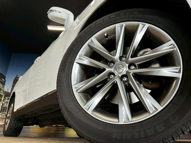 RX RX270 (禁煙車)(メーカーHDDナビ)(バック&サイドカメラ)(ヘッドライトウォッシャー)(オートライト)(LEDヘッドライト)(クリアランスソナー)(プッシュスタート&スマートキー)(純正19インチ)(14枚目)