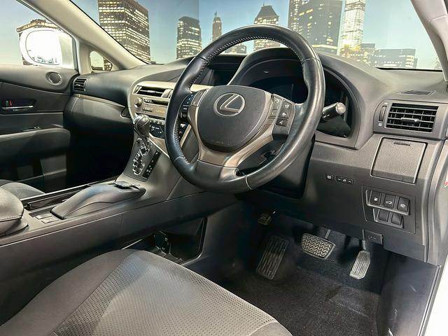 RX RX270 (禁煙車)(メーカーHDDナビ)(バック&サイドカメラ)(ヘッドライトウォッシャー)(オートライト)(LEDヘッドライト)(クリアランスソナー)(プッシュスタート&スマートキー)(純正19インチ)(34枚目)