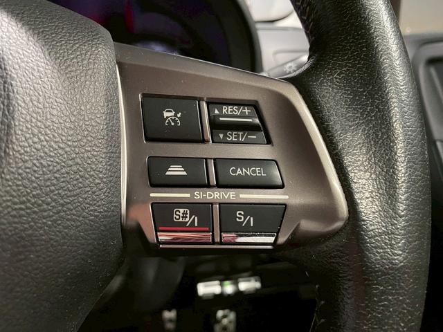 フォレスター 2.0XT アイサイト (禁煙車)(アイサイト)(黒本革)(4WD)(純正HDDナビ)(レーダークルーズ)(パドルシフト)(バックカメラ)(シートヒーター)(フォグライト)(ETC)(パワーシート)(純正18インチAW)(8枚目)