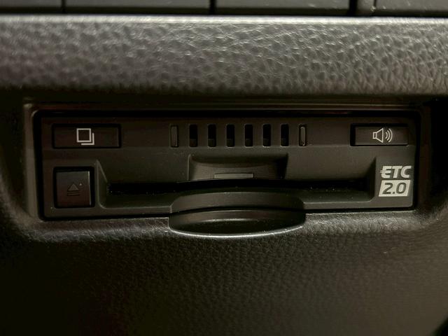 ハリアーハイブリッド Z (禁煙車)(JBLサウンド)(黒半革シート)(純正メモリーナビ)(バック&サイドカメラ)(レーダークルーズコントロール)(スマートキー)(クリアランスソナー)(パワーシート)(純正19インチAW)(15枚目)