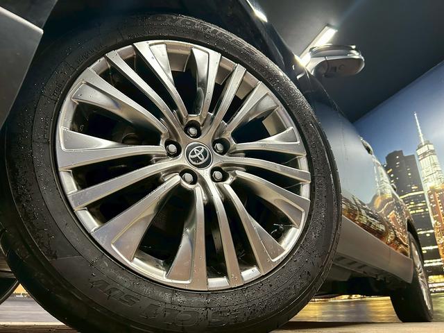 ハリアーハイブリッド Z (禁煙車)(JBLサウンド)(黒半革シート)(純正メモリーナビ)(バック&サイドカメラ)(レーダークルーズコントロール)(スマートキー)(クリアランスソナー)(パワーシート)(純正19インチAW)(21枚目)