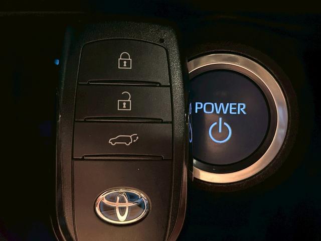 ハリアーハイブリッド Z (禁煙車)(JBLサウンド)(黒半革シート)(純正メモリーナビ)(バック&サイドカメラ)(レーダークルーズコントロール)(スマートキー)(クリアランスソナー)(パワーシート)(純正19インチAW)(22枚目)