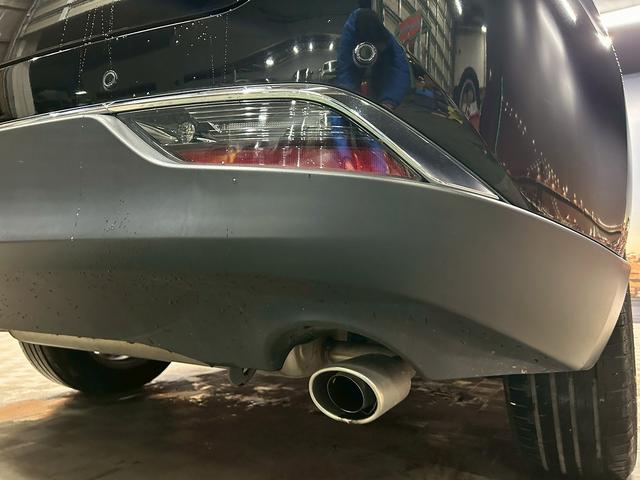 ハリアーハイブリッド Z (禁煙車)(JBLサウンド)(黒半革シート)(純正メモリーナビ)(バック&サイドカメラ)(レーダークルーズコントロール)(スマートキー)(クリアランスソナー)(パワーシート)(純正19インチAW)(36枚目)