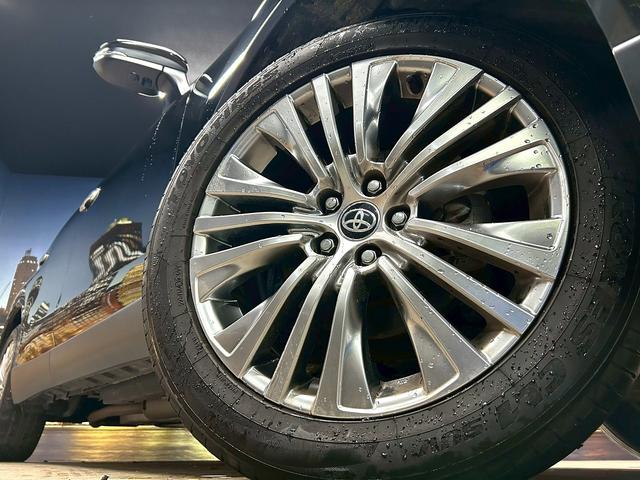 ハリアーハイブリッド Z (禁煙車)(JBLサウンド)(黒半革シート)(純正メモリーナビ)(バック&サイドカメラ)(レーダークルーズコントロール)(スマートキー)(クリアランスソナー)(パワーシート)(純正19インチAW)(48枚目)