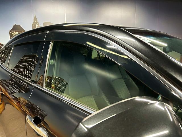 ハリアーハイブリッド Ｚ　（禁煙車）（全周囲カメラ）（黒半革）（メーカーメモリナビ）（レーダークルーズ）（ＬＥＤヘッドライト）（プッシュスタート＆スマートキー）（オートライト）（クリアランスソナー）（ＥＴＣ）（純正１９インチ）（55枚目）
