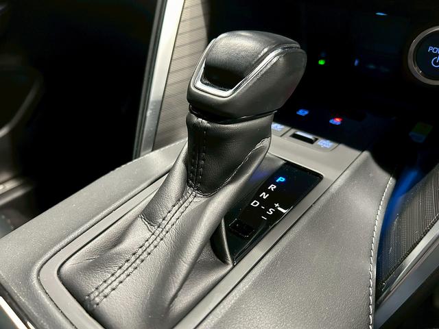 ハリアーハイブリッド Ｚ　（禁煙車）（全周囲カメラ）（黒半革）（メーカーメモリナビ）（レーダークルーズ）（ＬＥＤヘッドライト）（プッシュスタート＆スマートキー）（オートライト）（クリアランスソナー）（ＥＴＣ）（純正１９インチ）（58枚目）