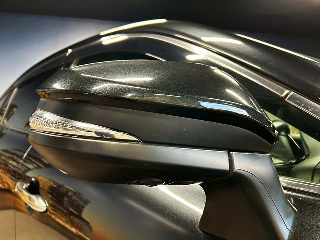 ハリアーハイブリッド Ｚ　（禁煙車）（全周囲カメラ）（黒半革）（メーカーメモリナビ）（レーダークルーズ）（ＬＥＤヘッドライト）（プッシュスタート＆スマートキー）（オートライト）（クリアランスソナー）（ＥＴＣ）（純正１９インチ）（62枚目）