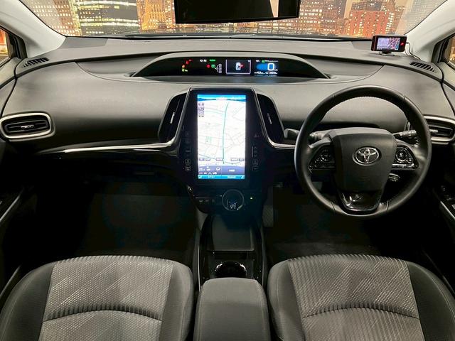 プリウスPHV Sナビパッケージ (禁煙車)(1オーナー)(後期型)(純正11.6インチナビ)(全周囲カメラ)(レーダークルーズ)(パーキングサポート)(プリクラッシュ)(クリアランスソナー)(ETC2.0)(純正18インチAW)(5枚目)