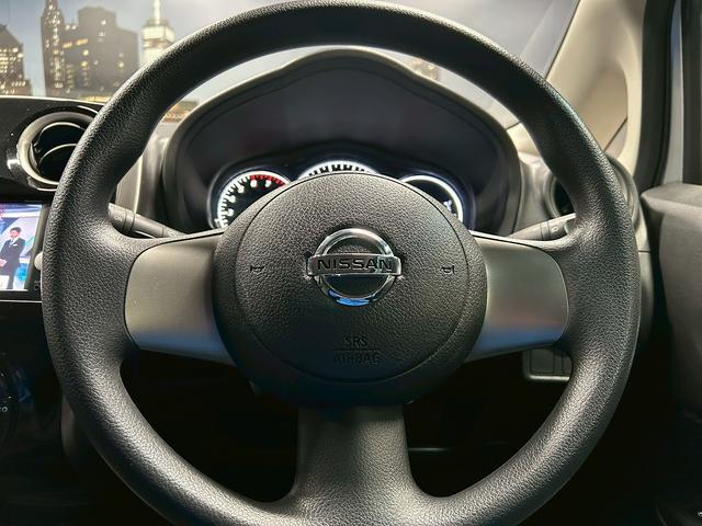 ノート X DIG-S (禁煙車)(純正SDナビ)(バックカメラ)(HIDヘッドライト)(アイドリングストップ)(スマートキー&プッシュスタート)(フルセグTV)(スペアタイヤ)(ETC)(社外14インチAW)(29枚目)