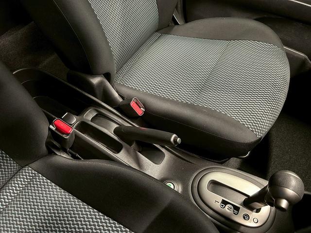 ノート X DIG-S (禁煙車)(純正SDナビ)(バックカメラ)(HIDヘッドライト)(アイドリングストップ)(スマートキー&プッシュスタート)(フルセグTV)(スペアタイヤ)(ETC)(社外14インチAW)(31枚目)