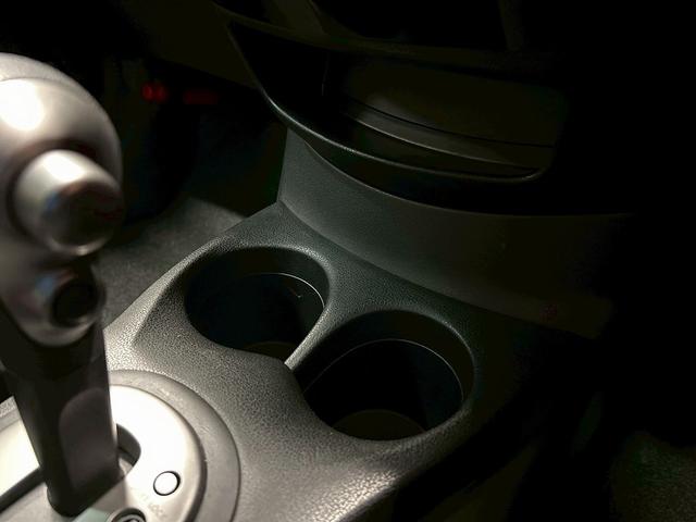 ノート X DIG-S (禁煙車)(純正SDナビ)(バックカメラ)(HIDヘッドライト)(アイドリングストップ)(スマートキー&プッシュスタート)(フルセグTV)(スペアタイヤ)(ETC)(社外14インチAW)(38枚目)