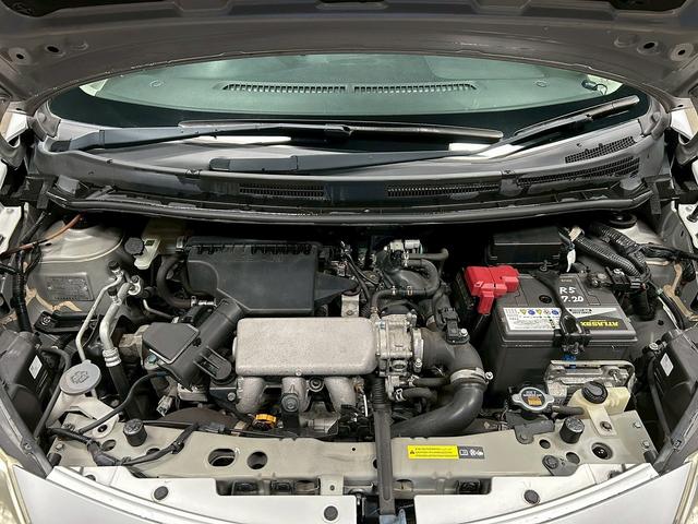 ノート X DIG-S (禁煙車)(純正SDナビ)(バックカメラ)(HIDヘッドライト)(アイドリングストップ)(スマートキー&プッシュスタート)(フルセグTV)(スペアタイヤ)(ETC)(社外14インチAW)(45枚目)